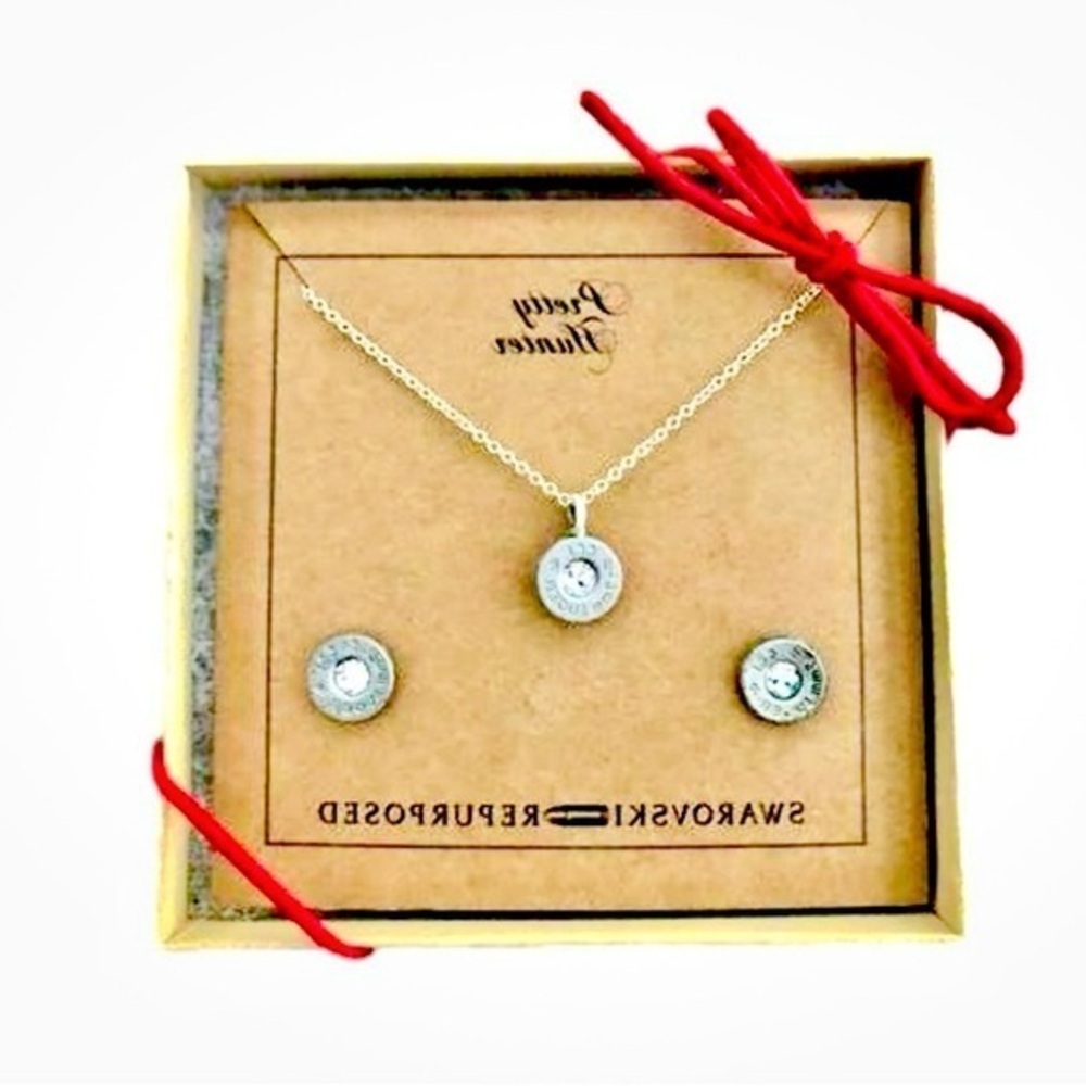 Pretty Hunter Gift Set